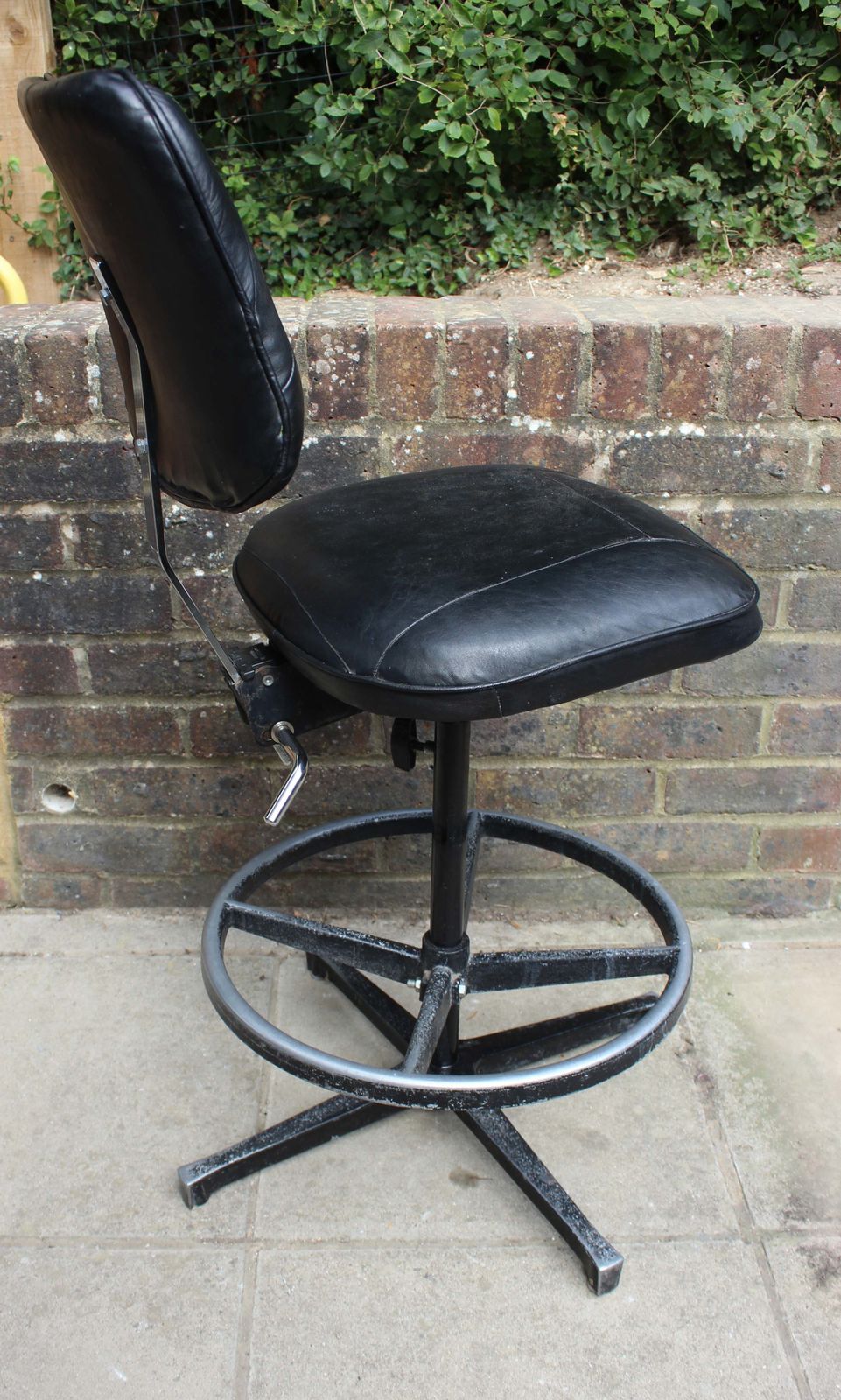 Tan Sad 1960’s Vintage Industrial Machinist Swivel Chair photo Furniture