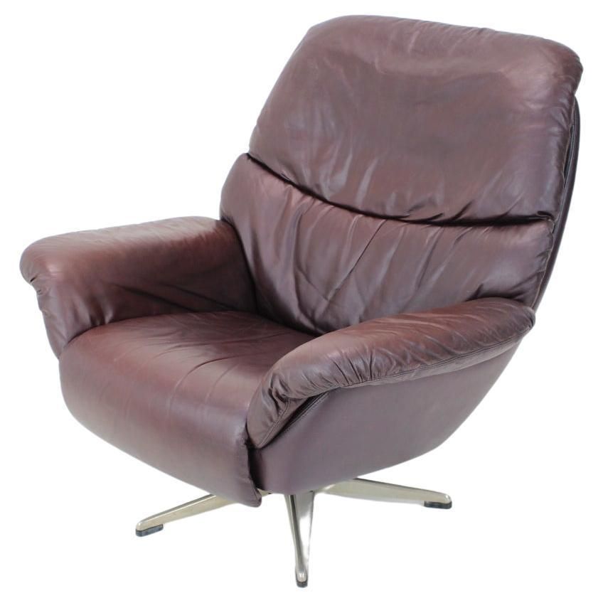 Large Scandinavian Adjustable Leather Armchair By Peem, 1970s, Finland