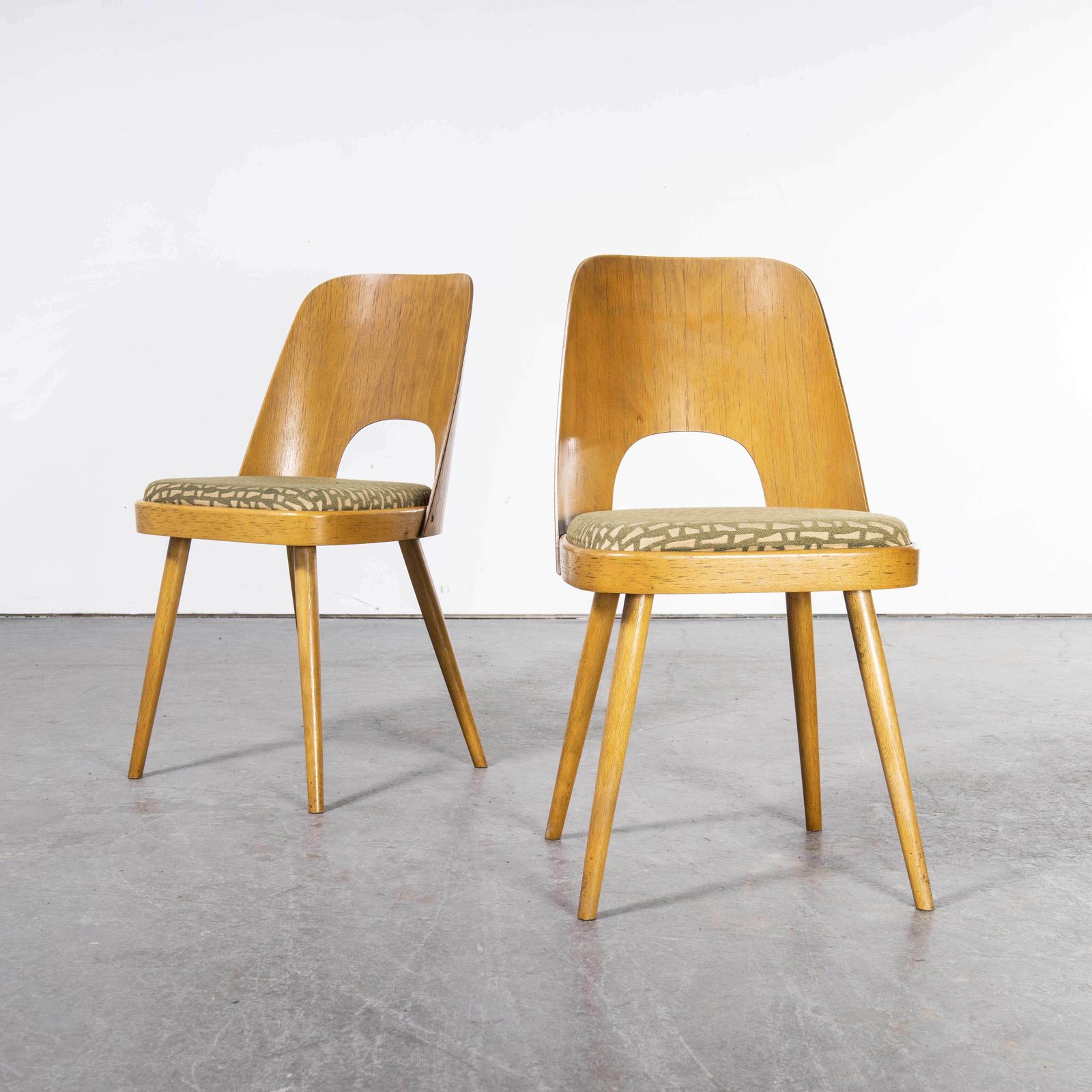 1960’s Pair Of Upholstered Dining Chairs Oswald Haerdtl