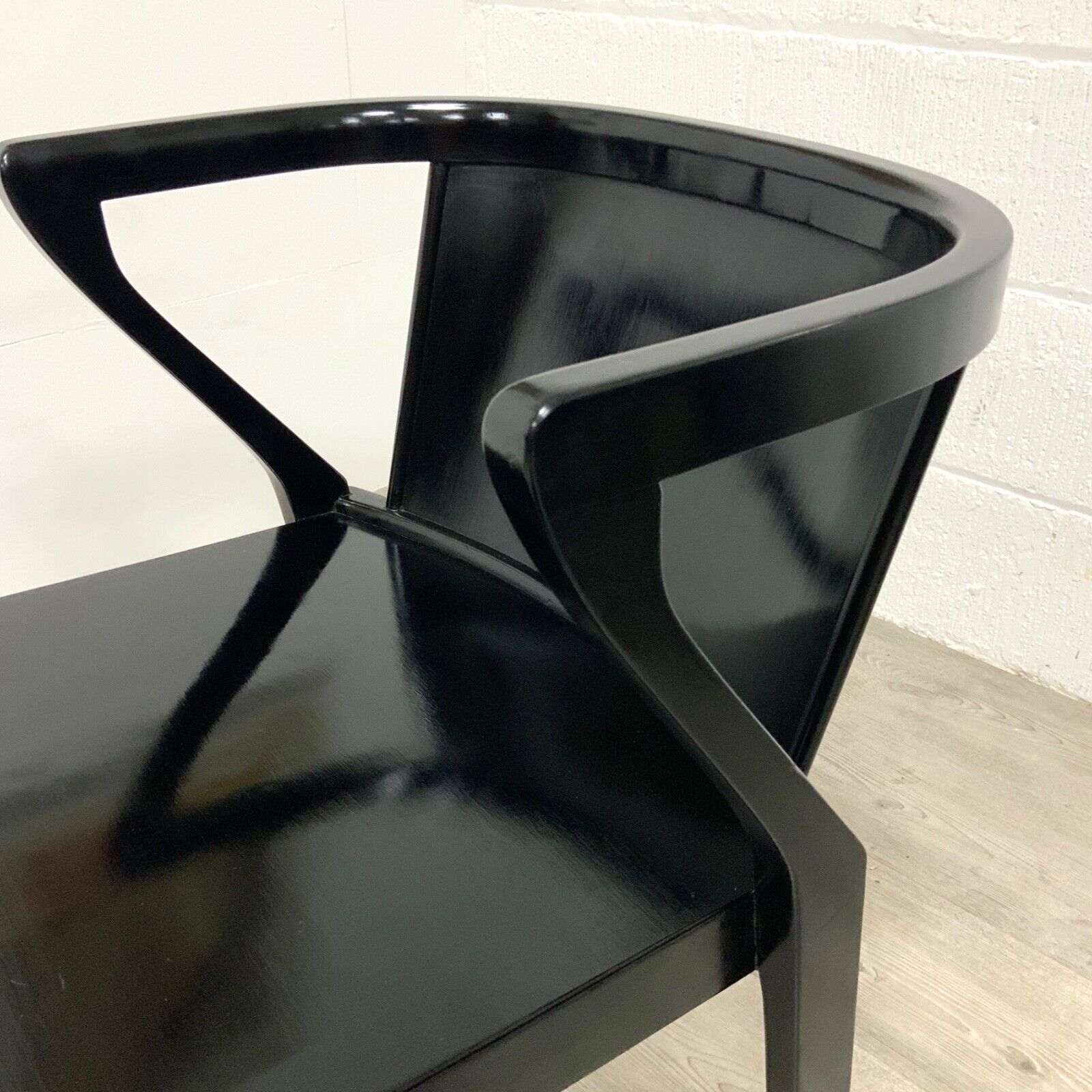 10995.0 A Set Of 4 X Alvar Aalto 1930s Model No 2 /15 Stacking Dining Chairs For Finmar photo