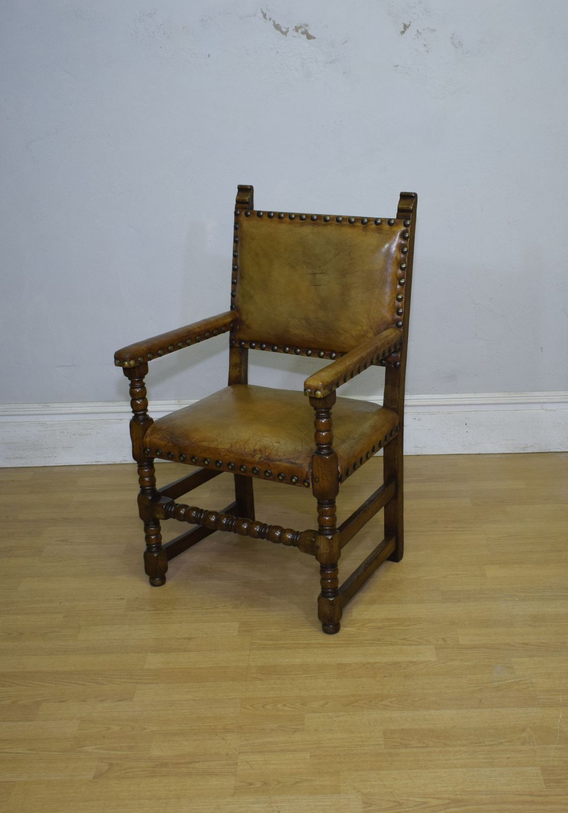 Early 20th Century Carved Oak Armchair photo vintage