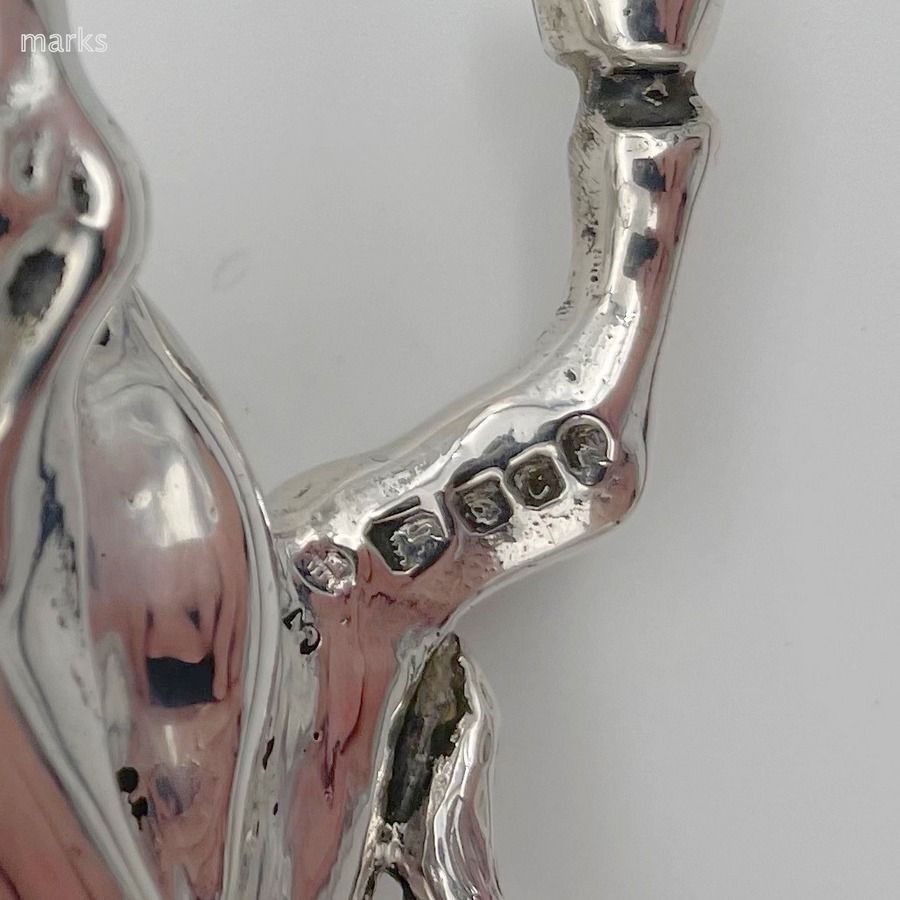 20th Century Modern Sterling Silver Cow Cream Jug London 1977 Edward Barnard & Sons Ltd photo Home Decor