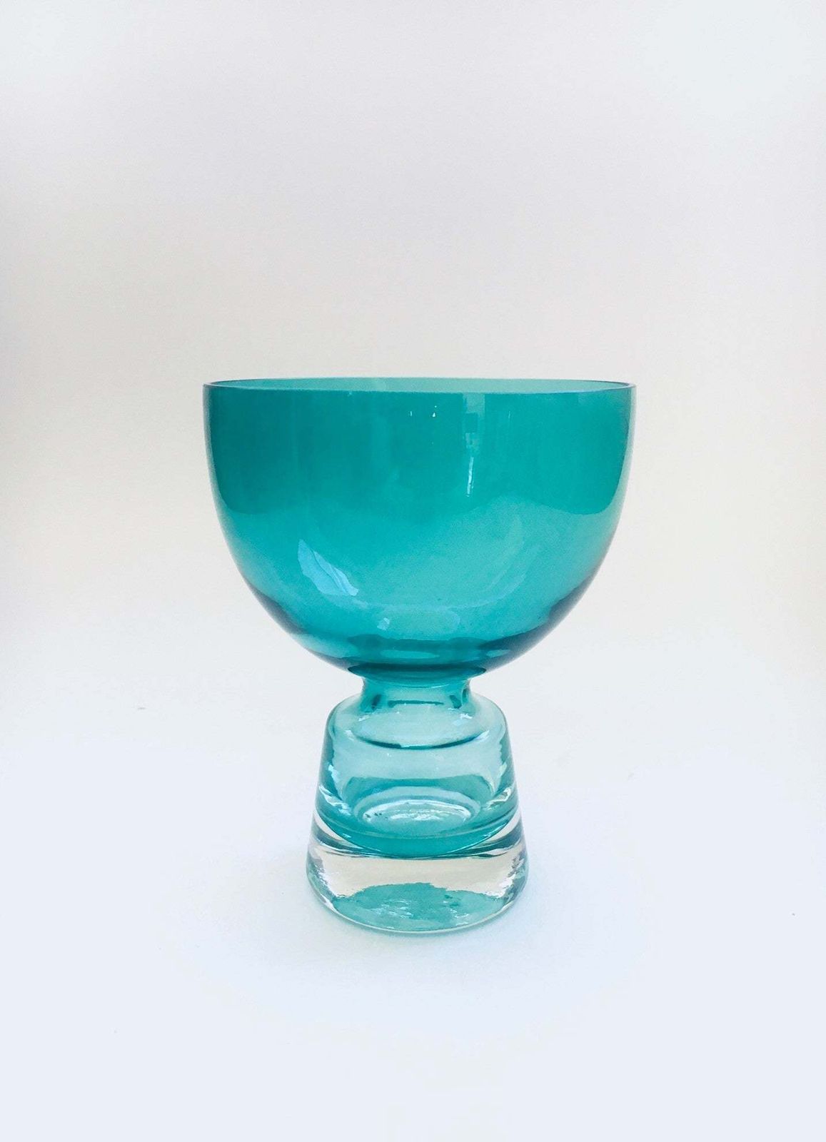 Scandinavian Design Glass Cup Vase, Finland 1960's