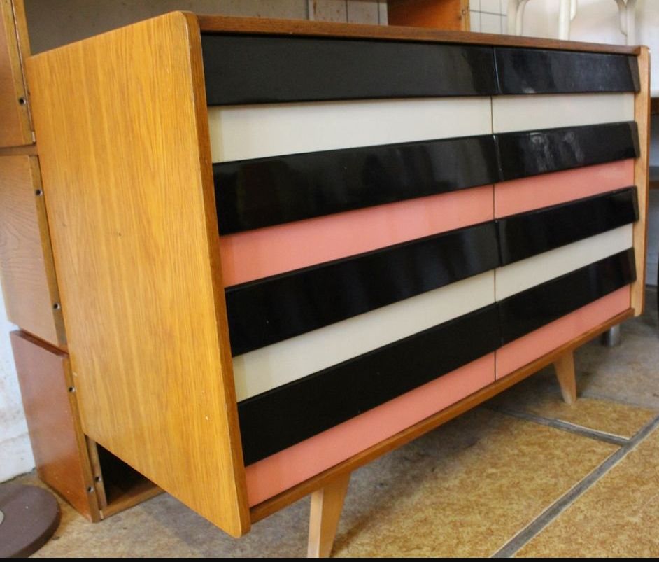 Model U453 Dressoir door Jiří Jiroutek voor Interier Praha, jaren 1960 photo 1052.0