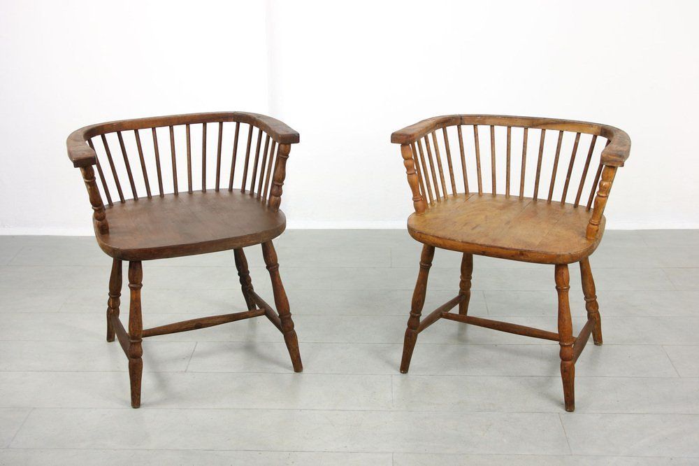 Antique Windsor Chairs With Low Back, Set Of 2