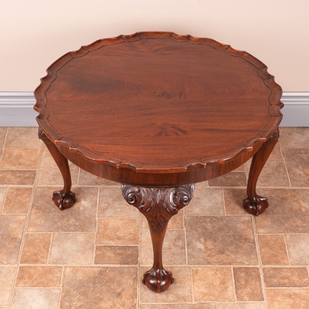 photo furniture Good Quality Carved Mahogany Pie Crust Coffee Table