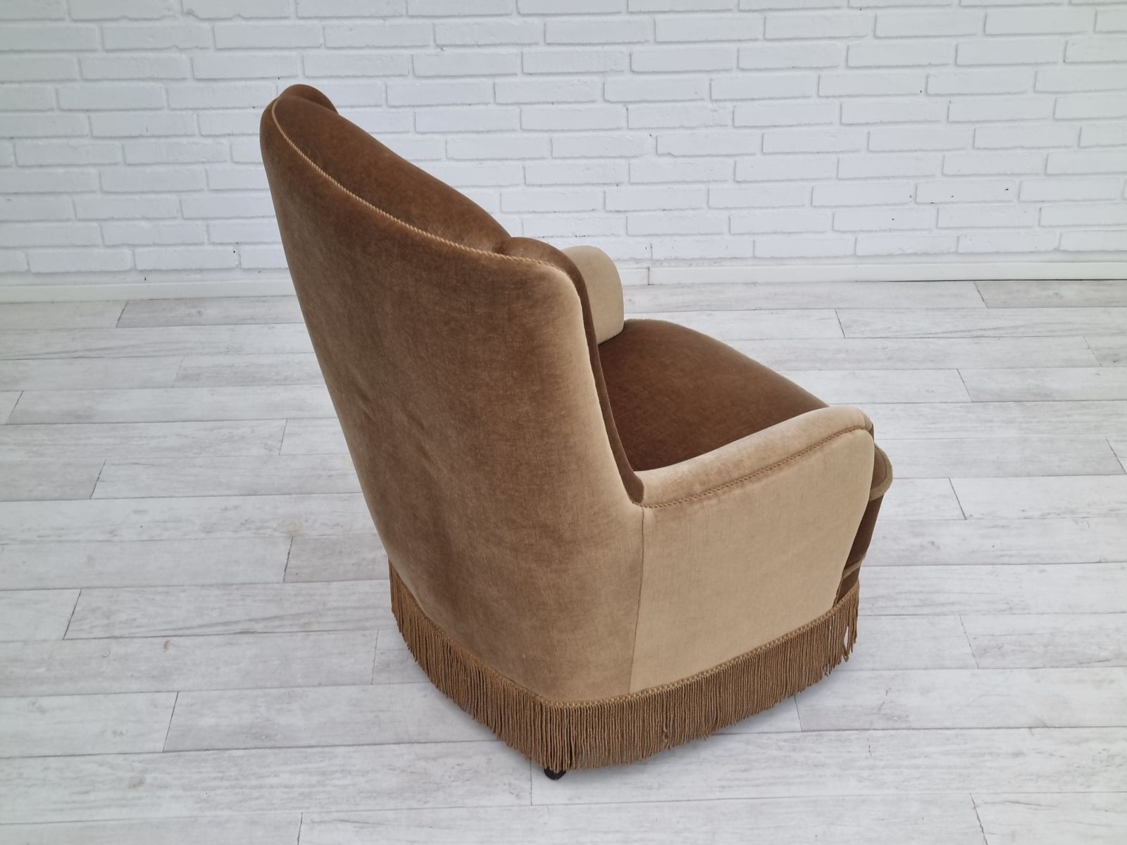 photo furniture 1960s, Danish High Back Armchair, Original Upholstery, Green Velour