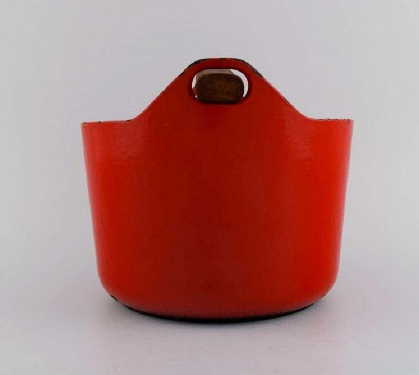 Timo Sarpaneva For Rosenlew, Finland, Cast Iron Casserole In Red Enamel photo for sale