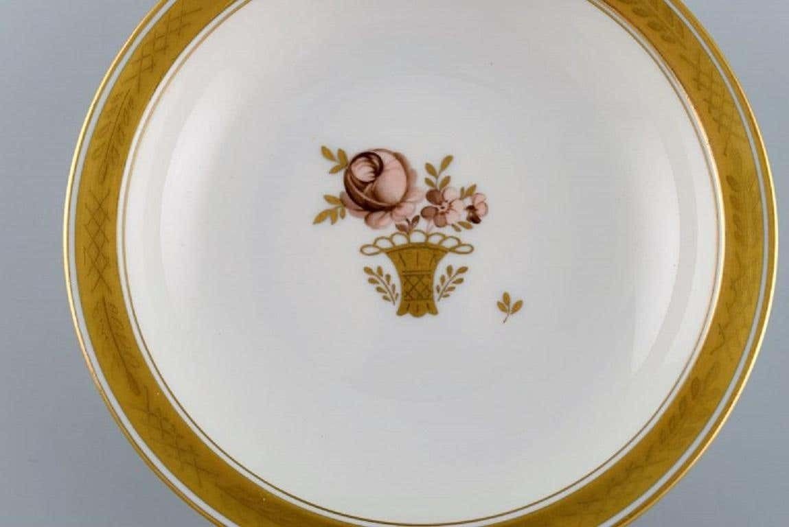 Six Royal Copenhagen Golden Basket Porcelain Bowls With Flowers photo 168.0