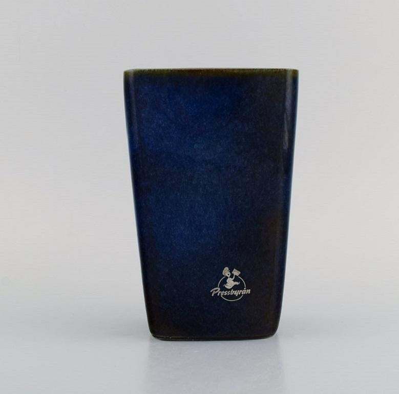Sven Jonson '1919 1989' Gustavsberg, Two Lagun Vases In Glazed Stoneware photo furniture
