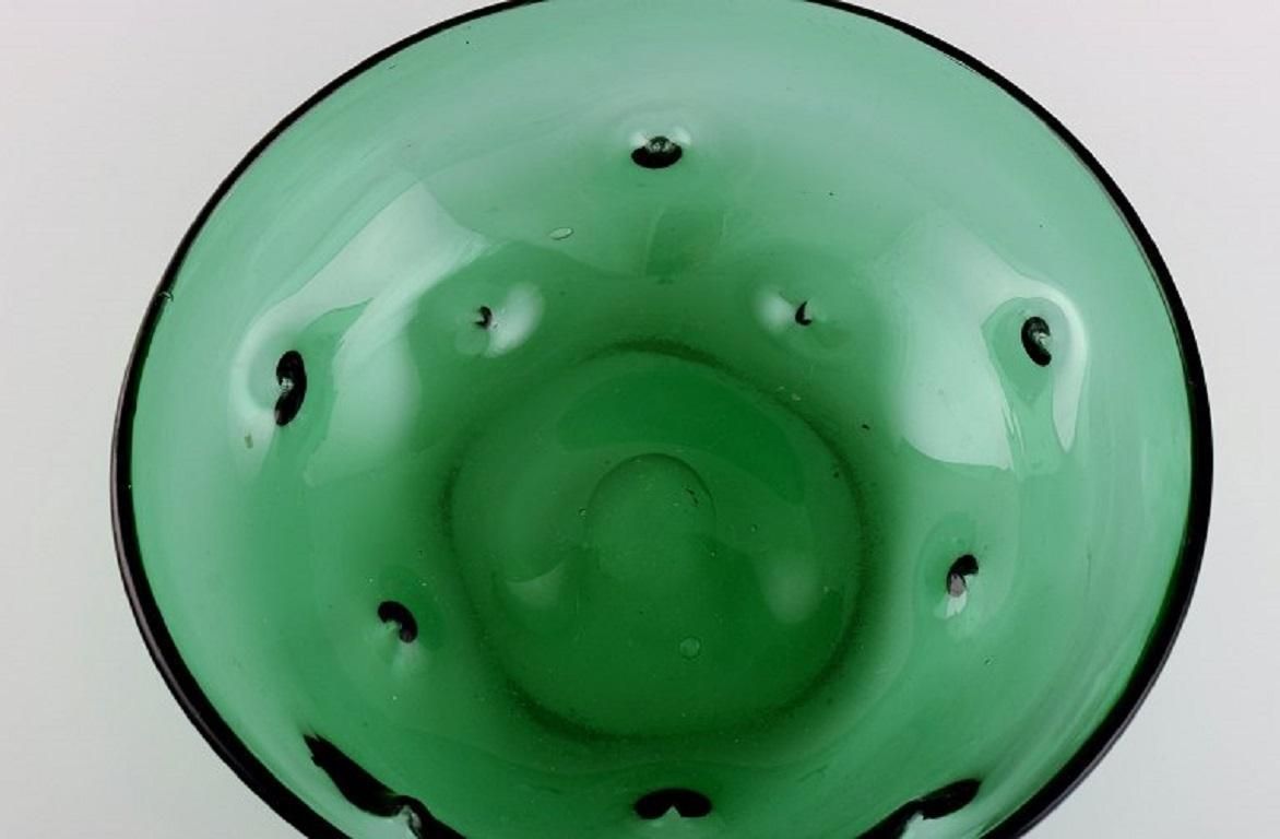 Scandinavian Glass Artist. Unique Bowl In Green Mouth Blown Art Glass. photo vinterior