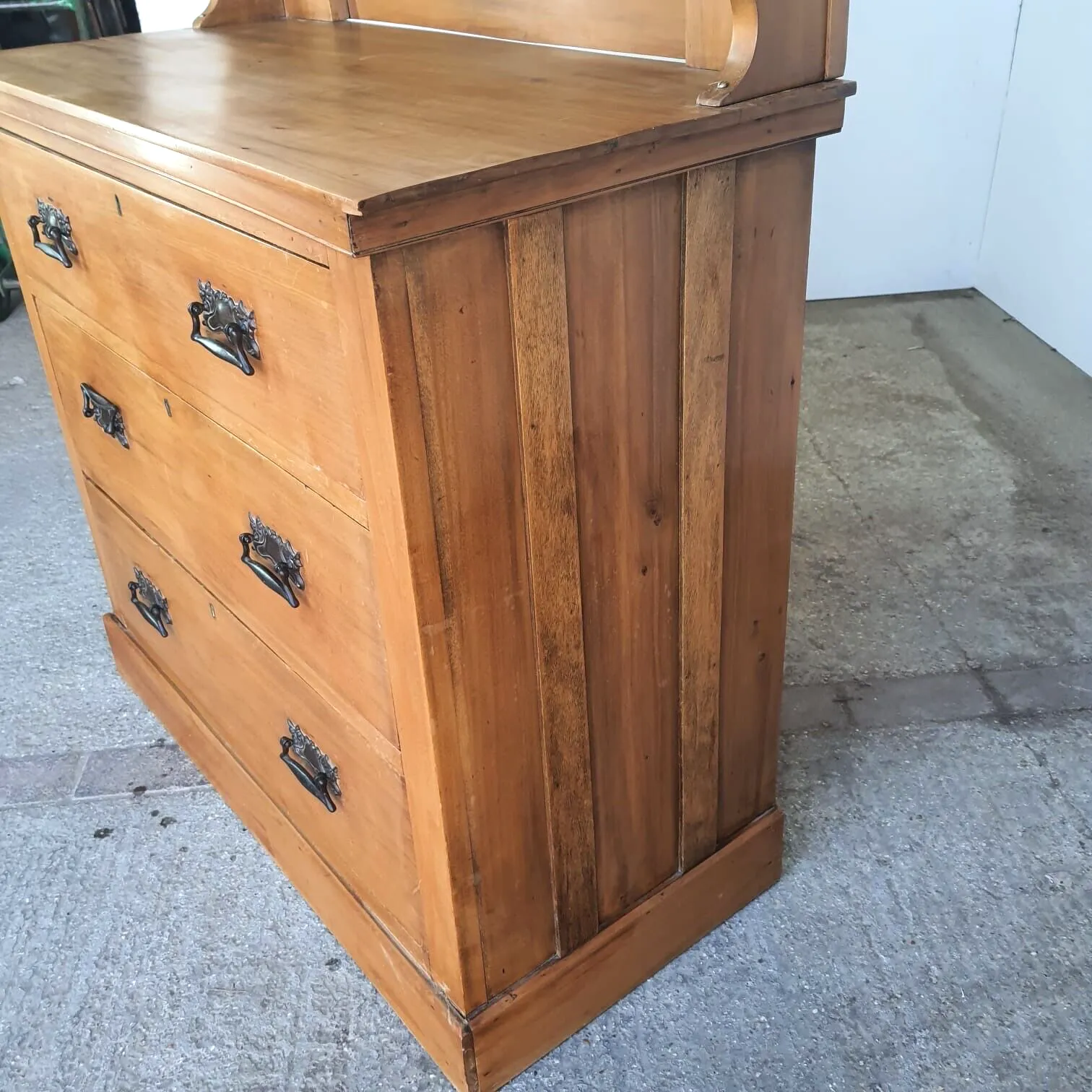 photo furniture Antique Walnut Art Nouveau Dressing Drawers Mirror Dressing Table Bedroom
