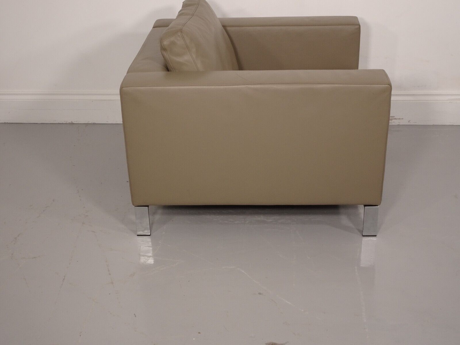 Furniture Stunning Walter Knoll 503 Armchair In Bamboo Leather (Chair2) photo
