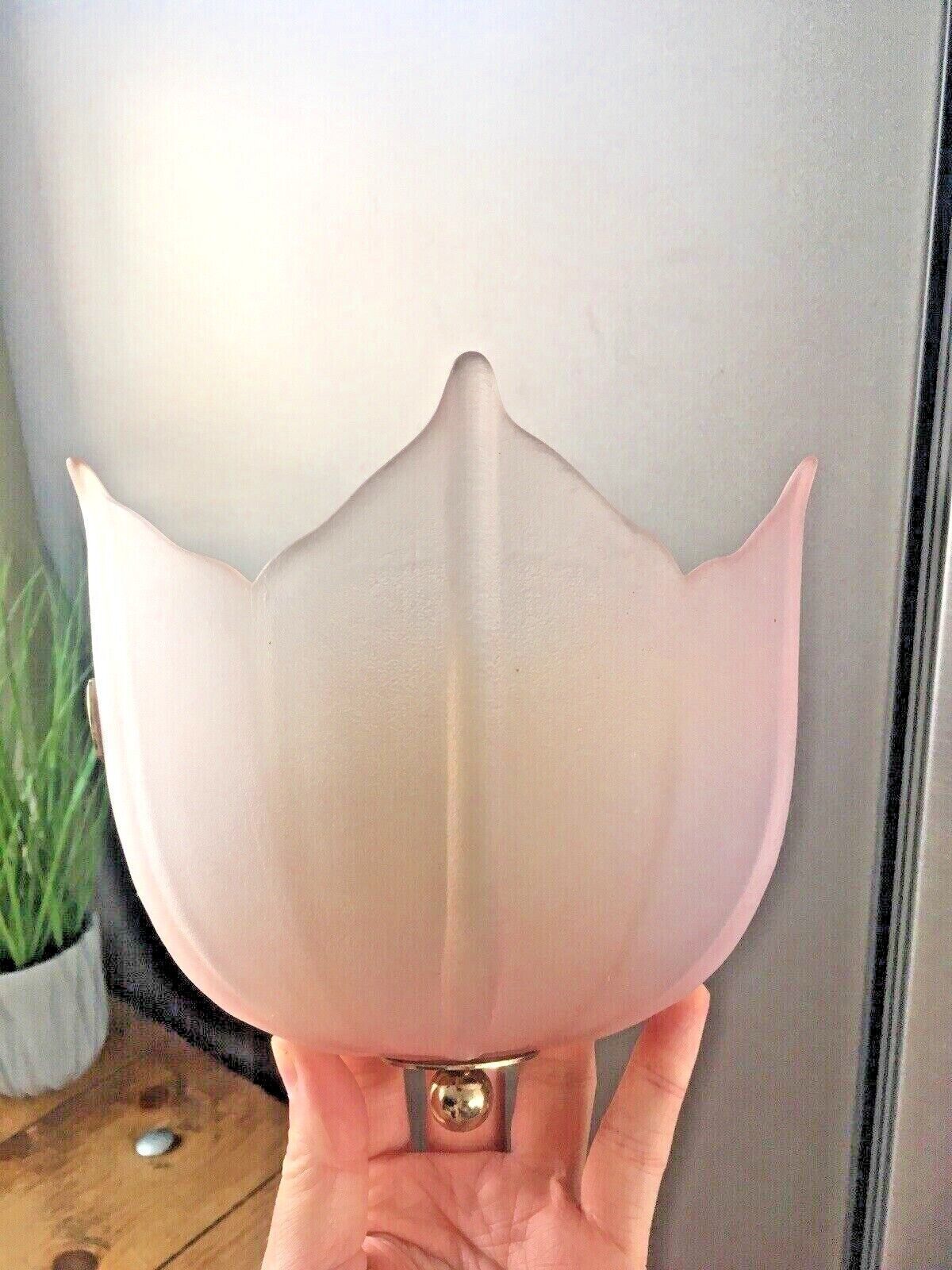 photo furniture Vintage 1970's Bhs Pink Frosted Lotus Flower Art Deco Style Glass Wall Up Light