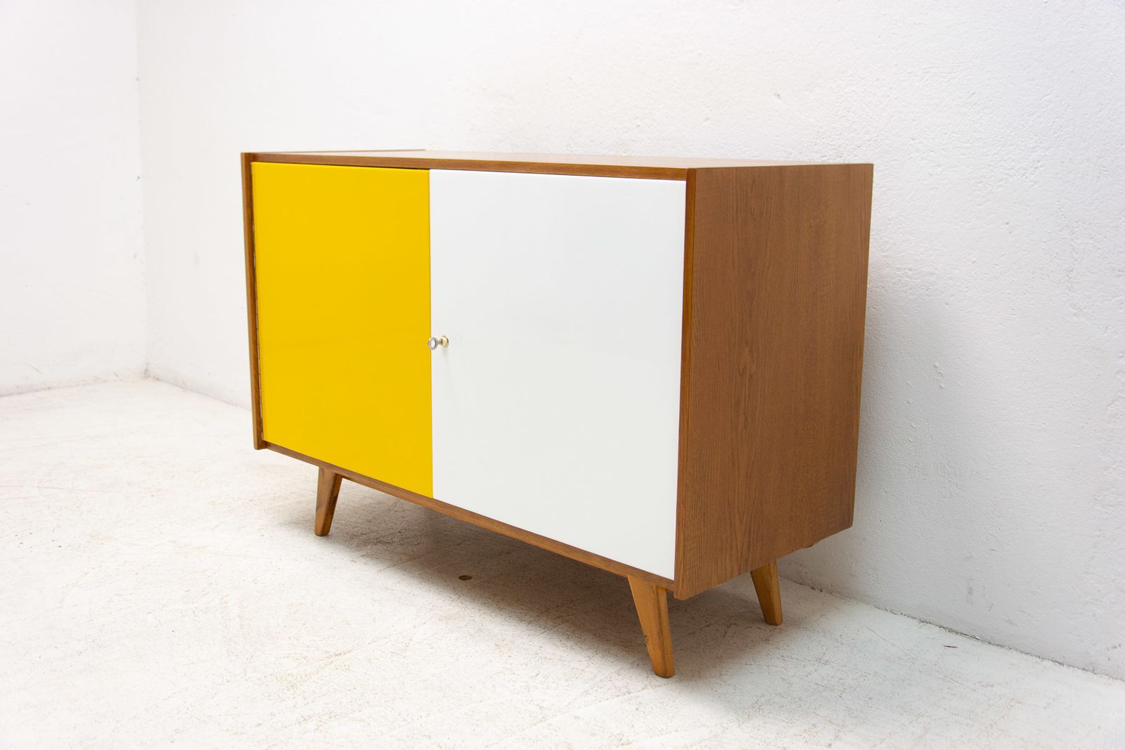 Fully Restored Mid Century Sideboard U 450 By Jiří Jiroutek, 1960´S, Czechoslovakia photo vintage