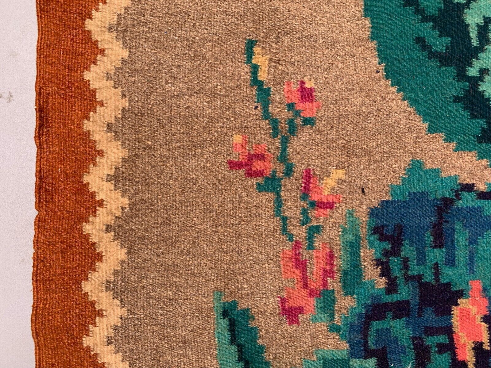 photo furniture Vintage Moldovan Kilim 255x138 Cm Kelim Wool Rug Large