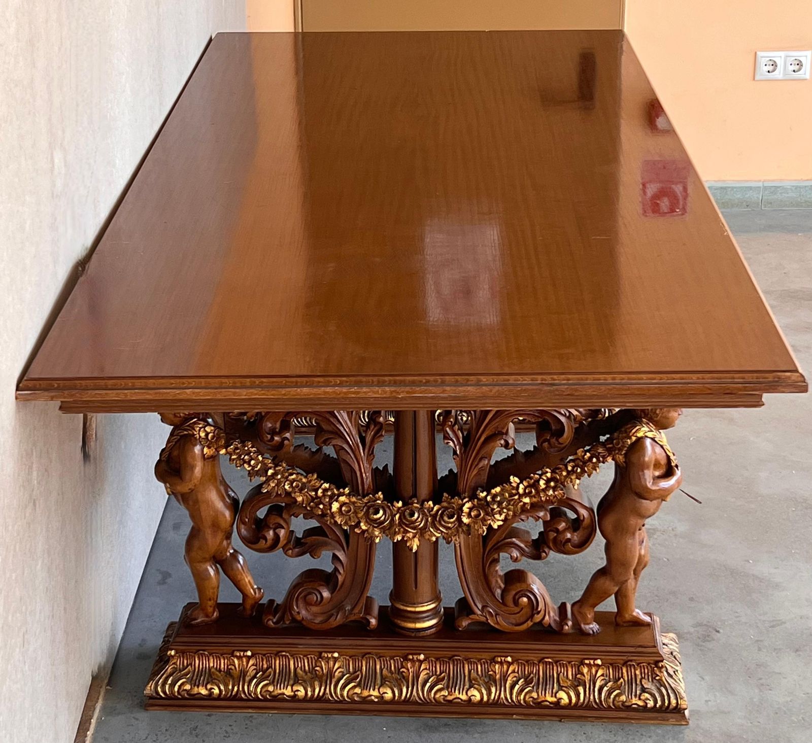 photo furniture Table centrale ou table à manger française en chêne blanchi et marqueterie sculptée, début du XXe siècle