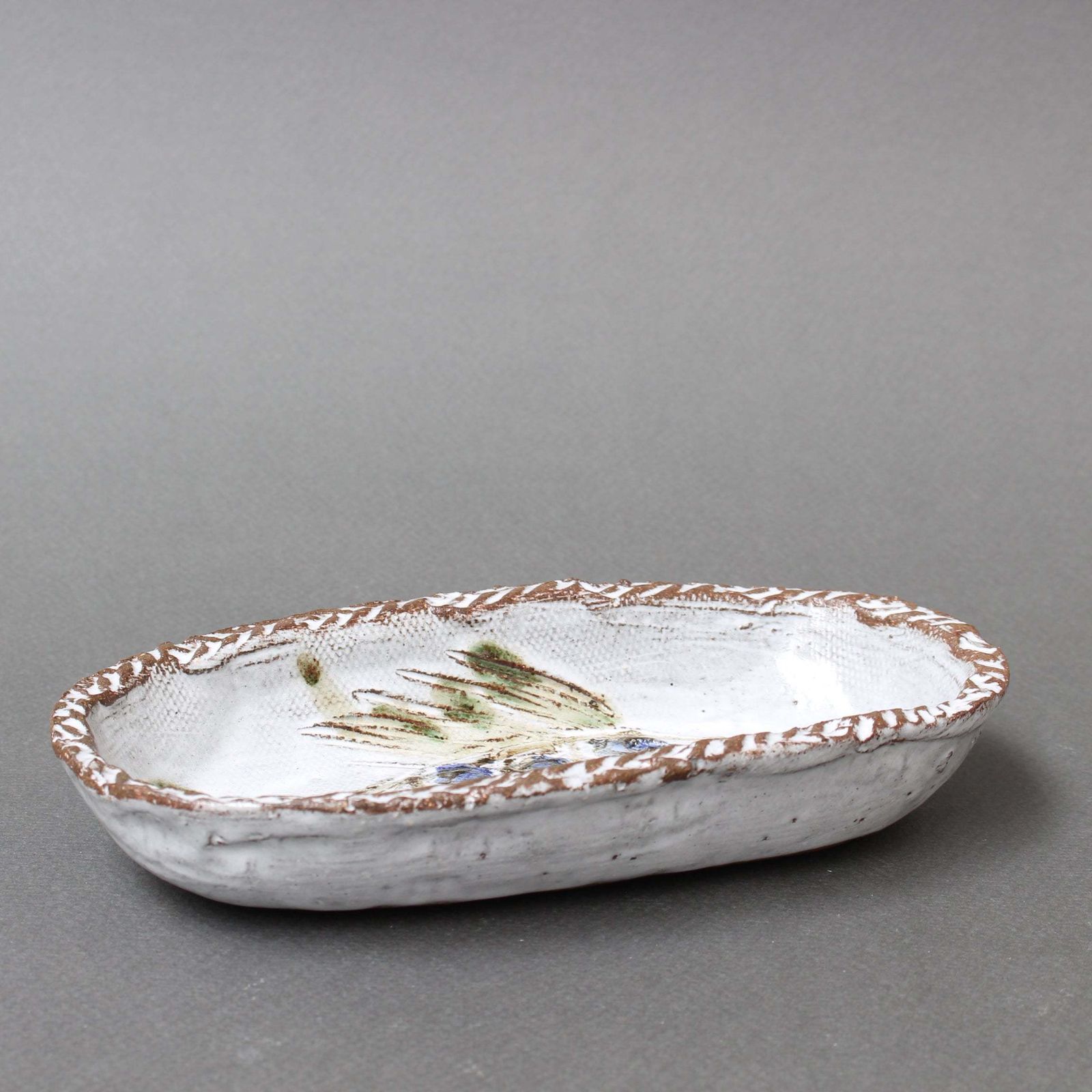 photo buy Pair Of Small Vintage French Decorative Trays By Albert Thiry, Circa 1970s.