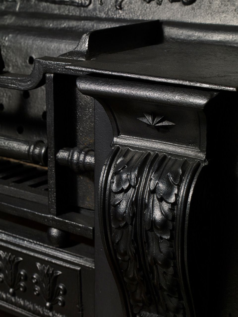 An Original Large 19th Century Hob Grate photo Home Fixtures