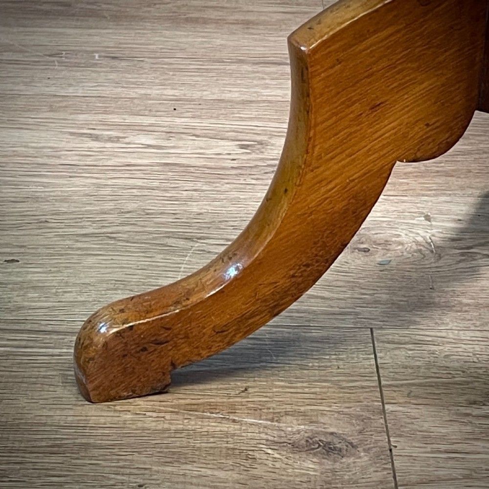 Attractive Antique Victorian Small Satin Birch Pedestal Circular Occasional Table photo for sale