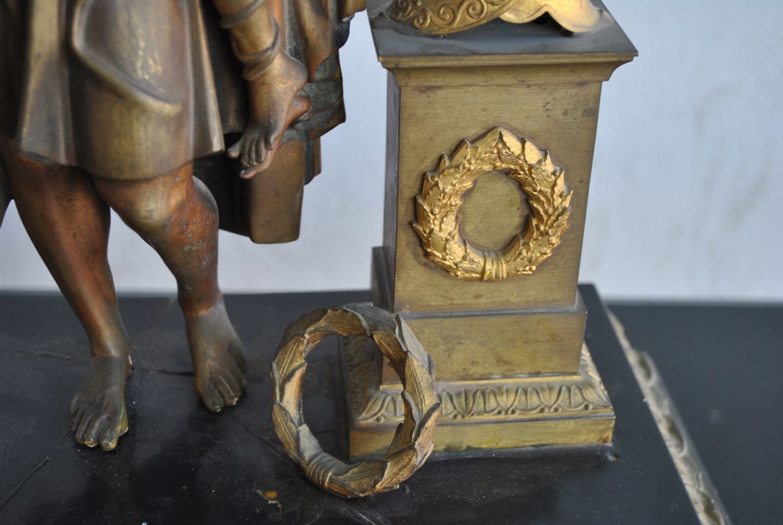 Bronze Representing Roman Soldier With Child Black Marble Base Xixth Century photo buy