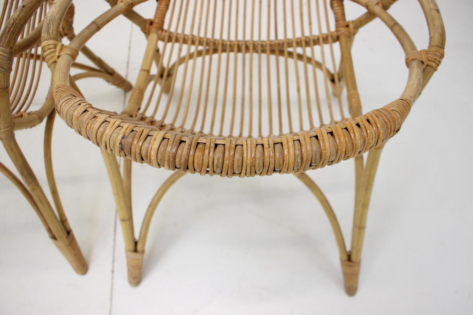 photo vinterior 1960s Pair Of Alan Fuchs Rattan Lounge Chairs, Czechoslovakia