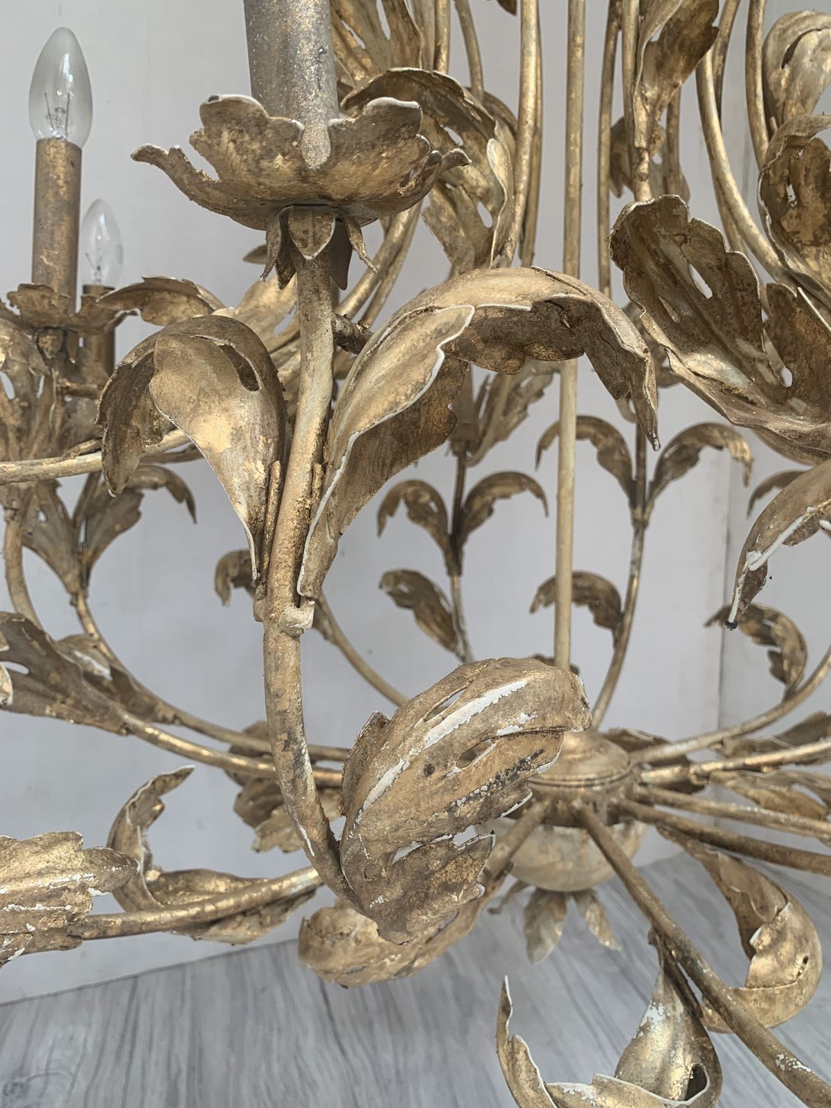 Chandelier In Gold  Handmade Painted Metal, 10 Lights, Wrought Iron Florentine Art Made In Italy photo Lighting