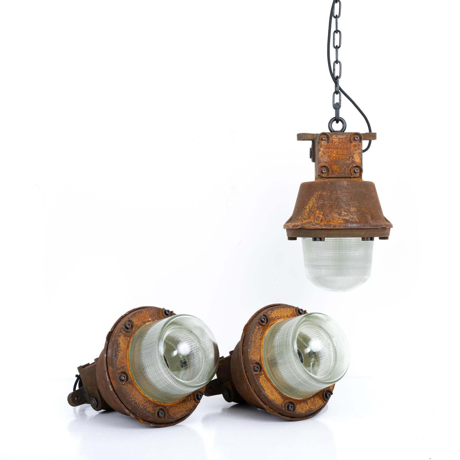295.0 Rusted Explosionproof Industrial Pendant Lights By Holophane photo
