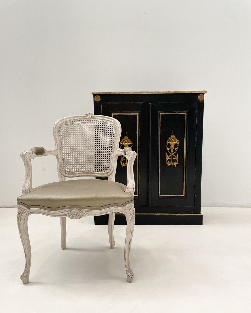 Antique Wooden Cabinet In Black & Gold photo 1000.0