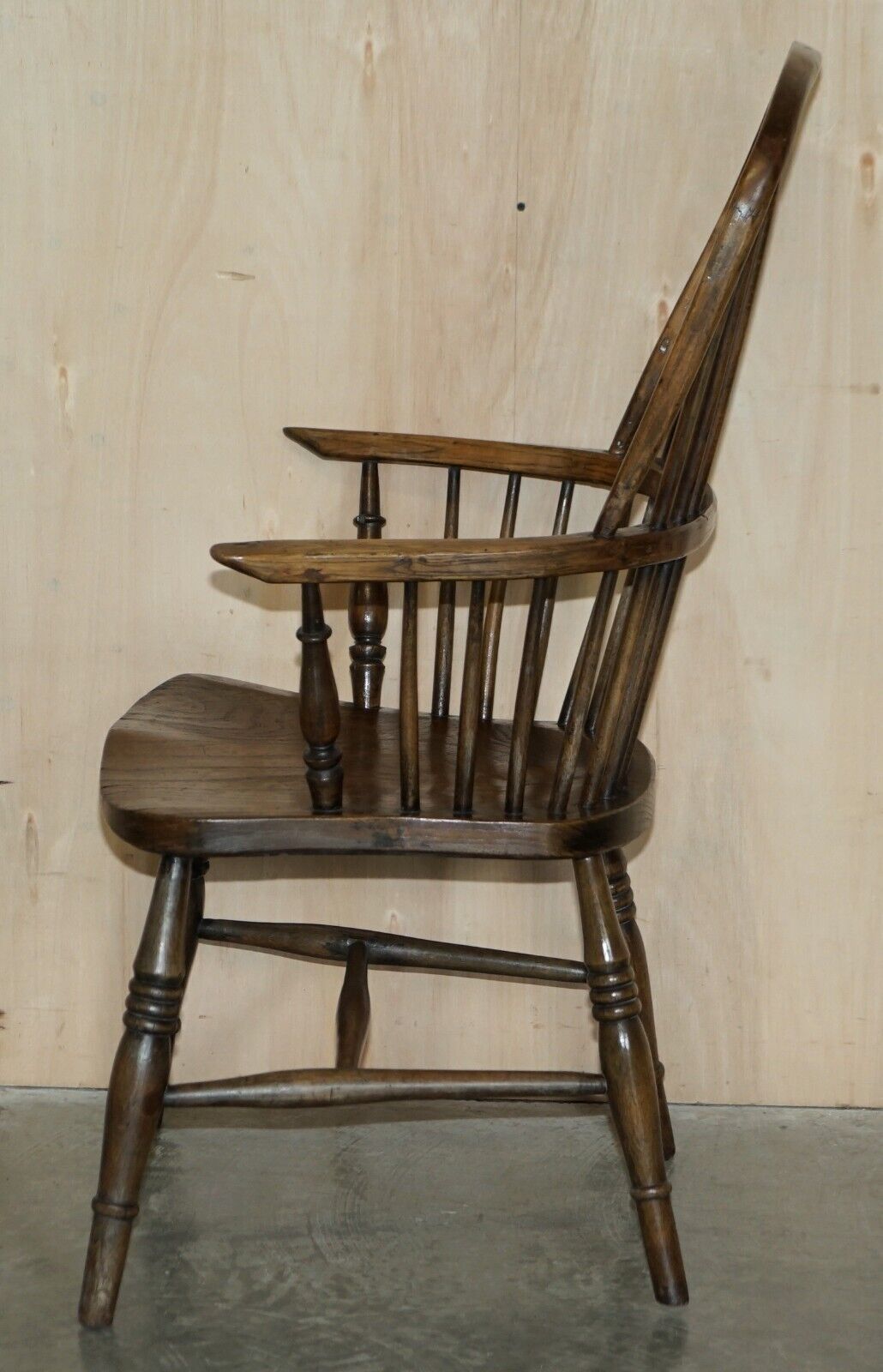1350.0 Victorian Antique 19th Century Elm Wheel Hoop Back West Country Windsor Armchair photo