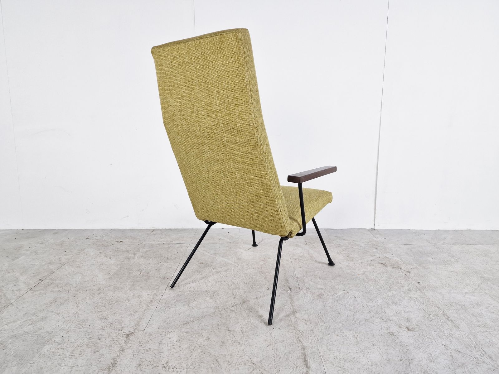 photo furniture Model 1410 Arm Chair By André Cordemeyer For Gispen, 1950s