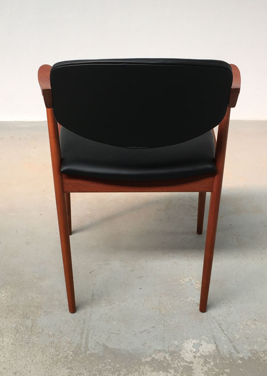 Kai Kristiansen Six Fully Restored Teak Dining Chairs Inc. Custom Reupholstry photo vintage