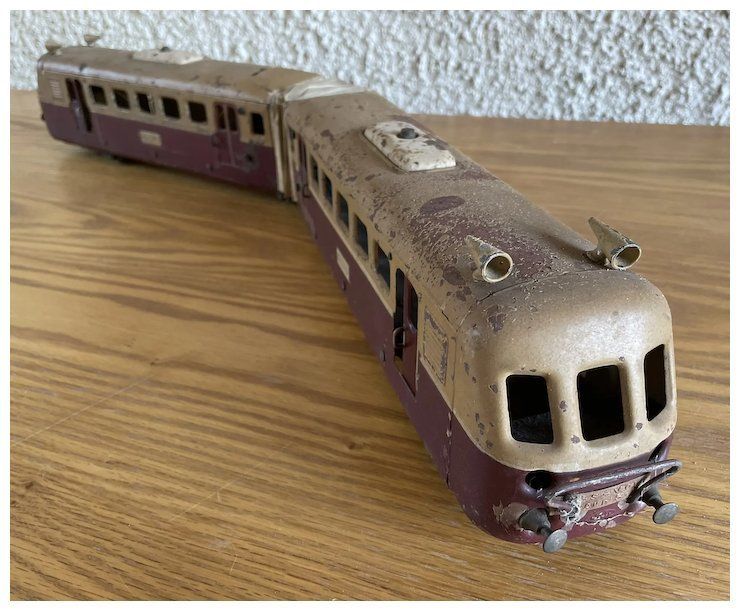 photo furniture Vintage French Metal Toy Train