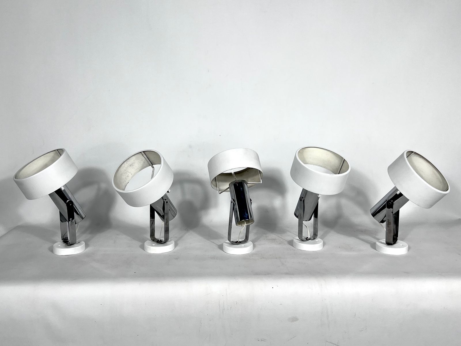 Stilnovo Milano, Set Of Five Orientable Wall Lights From 50s photo for sale
