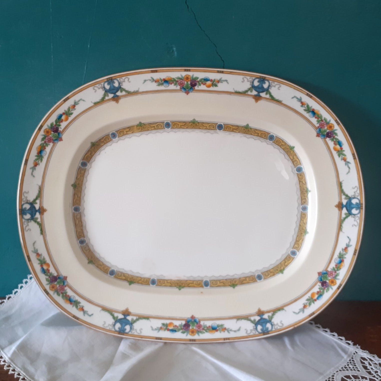 photo furniture Antique Minton "Helena" Large (18.5") B1056 Platter   Yellow Bone China   Blue Urns And Flowers