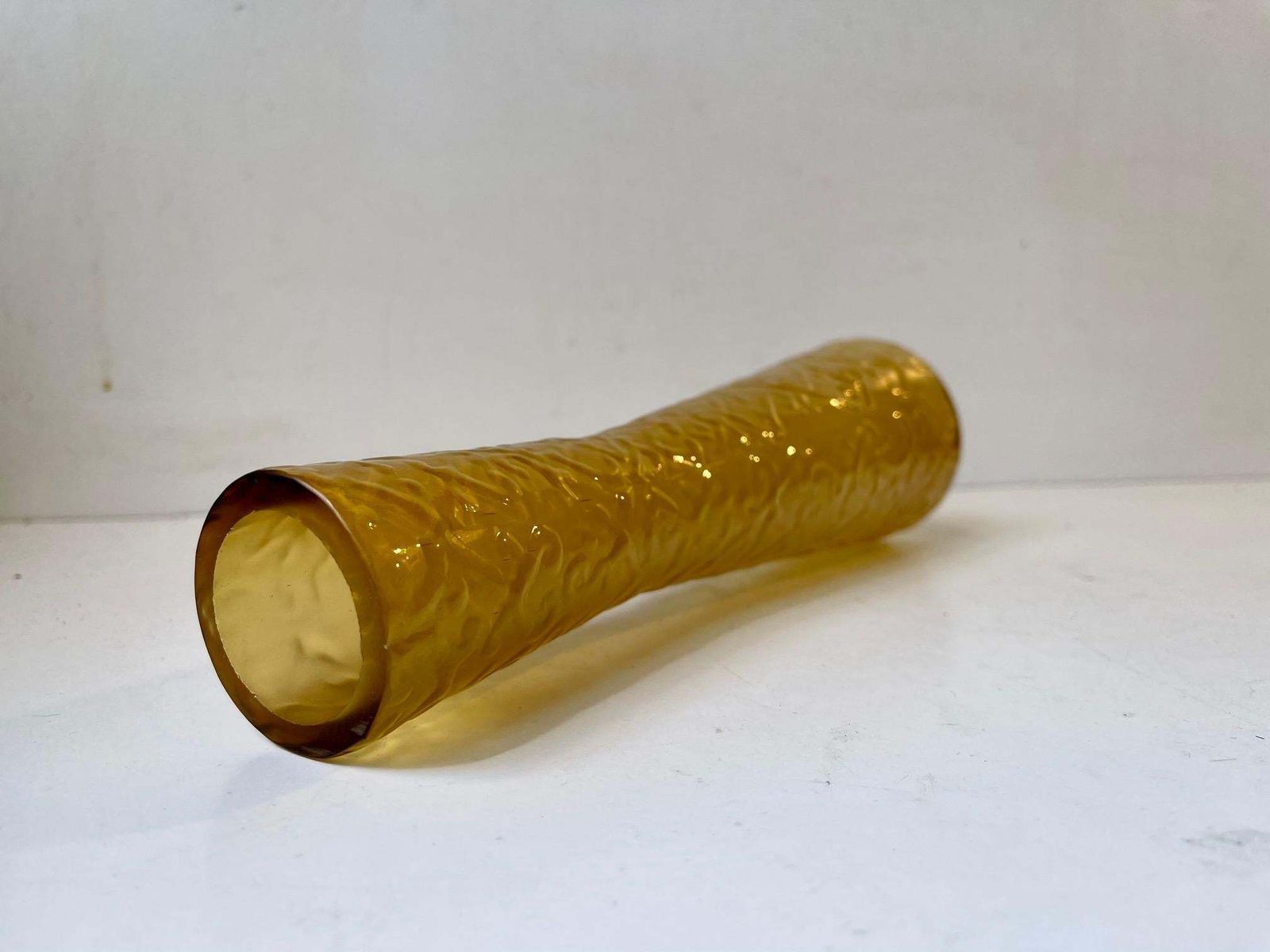 Honey Yellow Glass Vase By Geoffrey Baxter For Whitefriars, 1970s photo Home Decor