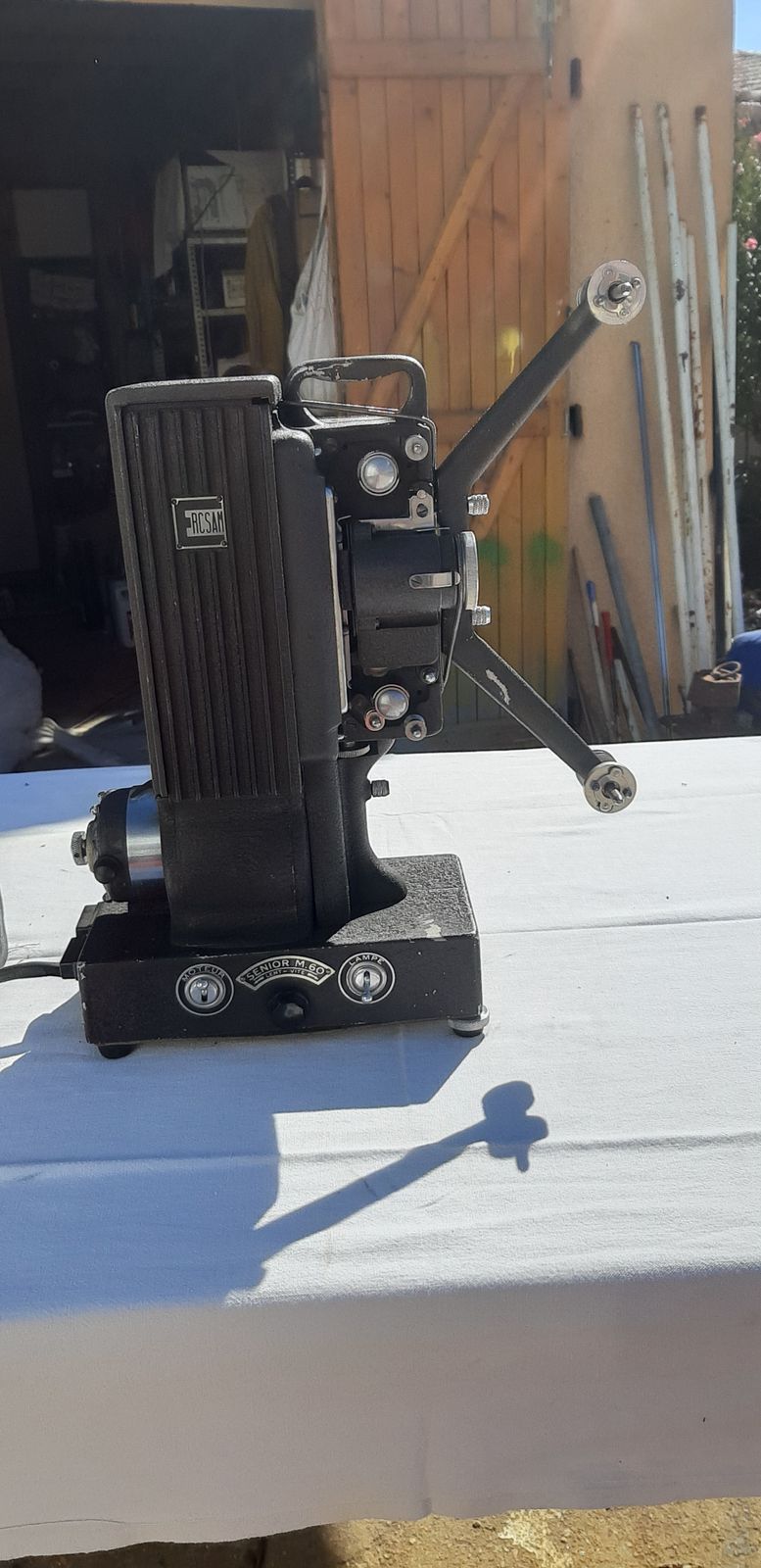 Rcsam Senior M.60 Projector, 1910s