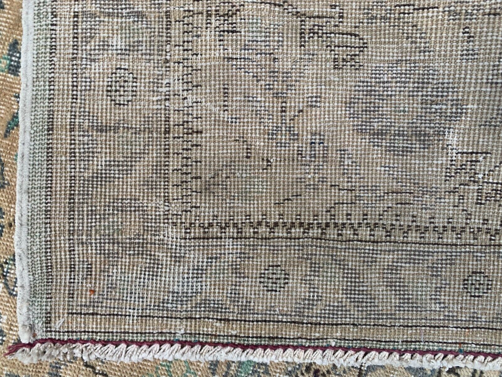 photo furniture Vintage Turkish Rug 289x193 Cm, Tribal Wool Carpet Large