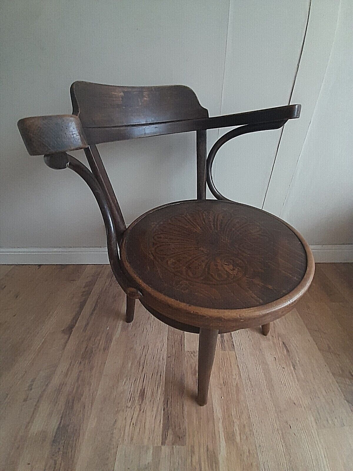 Original Mundus J&J Kohn Antique Bentwood Armchair photo 187.0