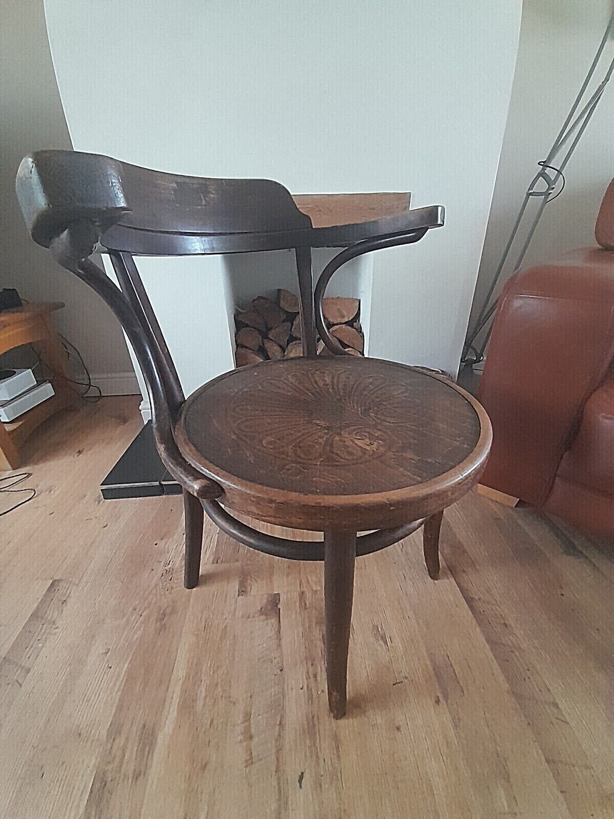 photo furniture Original Mundus J&J Kohn Antique Bentwood Armchair