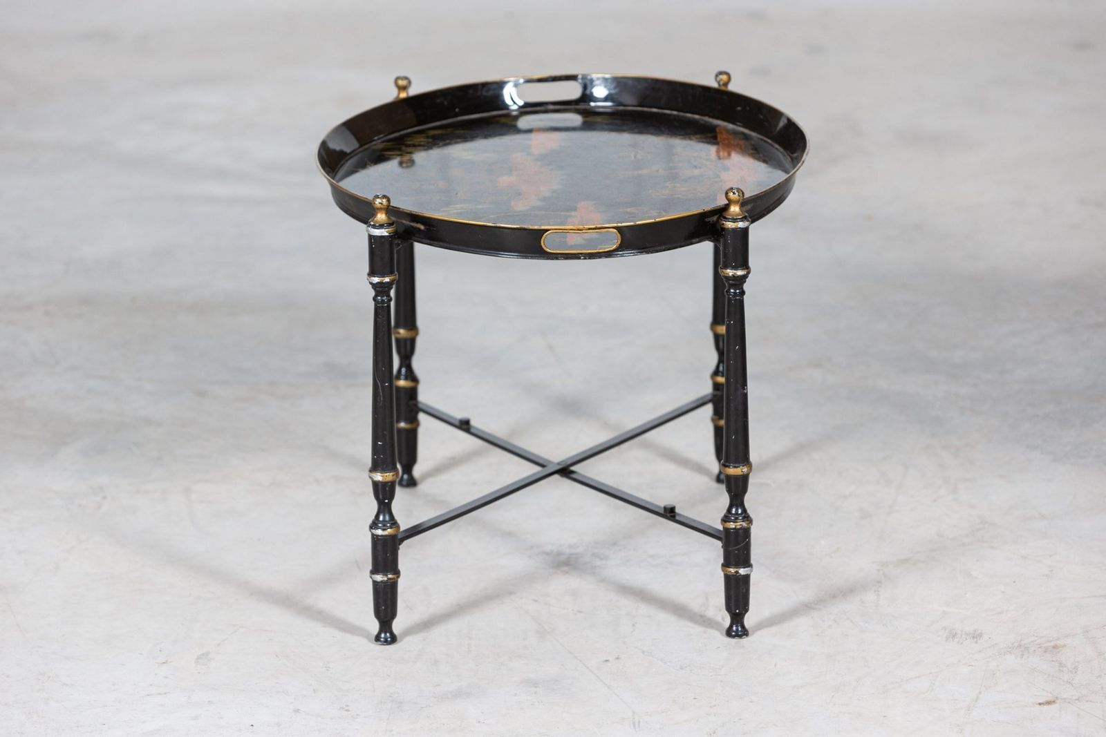 1323.0 Mid Century Italian Chinoiserie Iron Tole Ware Tray Table photo