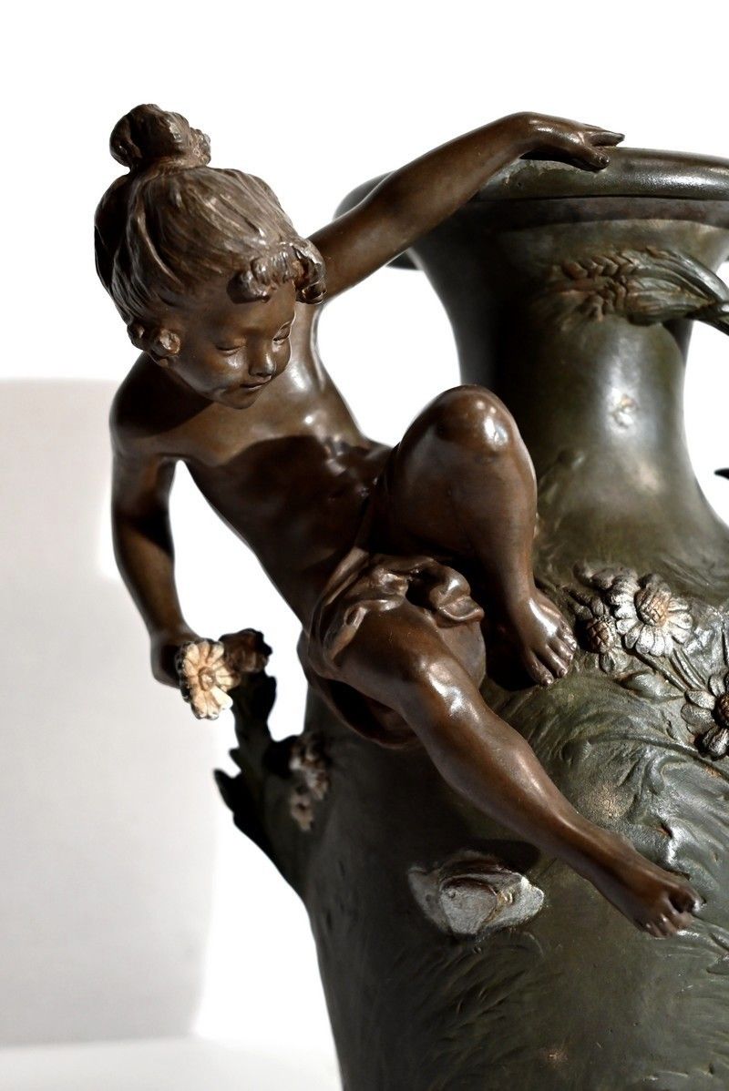 Pair Of Spelter Vases, A. Moreau – Late 19th Century photo vinterior