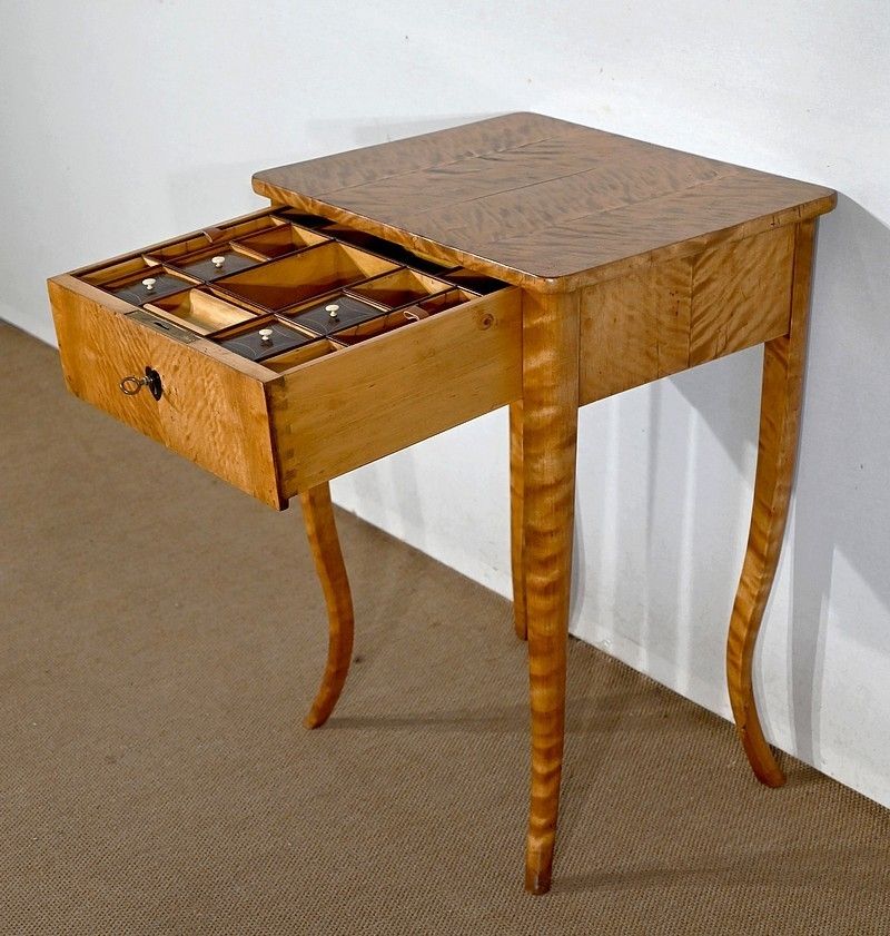 Small Worker In Light Ceylon Wood Louis XV Style  Mid 19th Century photo Furniture
