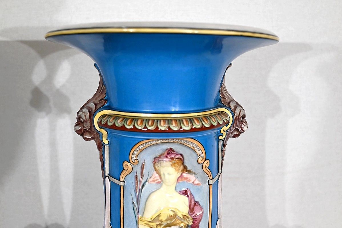 photo vinterior Pair Of Vases Creil Montereau Earthenware  Mid 19th Century