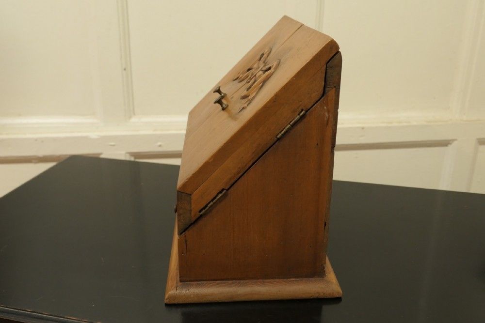 A Charming Victorian Hand Carved Pine Stationary Box photo vinterior