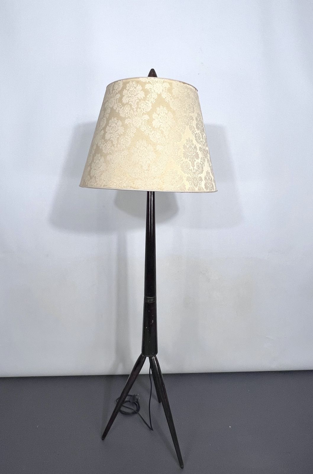 Lighting Mid Century Modern Wood Tripod Floor Lamp. Italy 1950s photo
