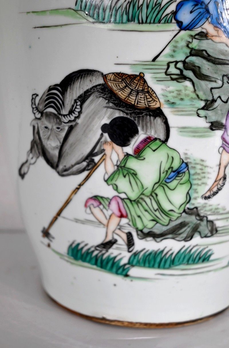 1040.3 Important Chinese Porcelain Vases   Xxth photo
