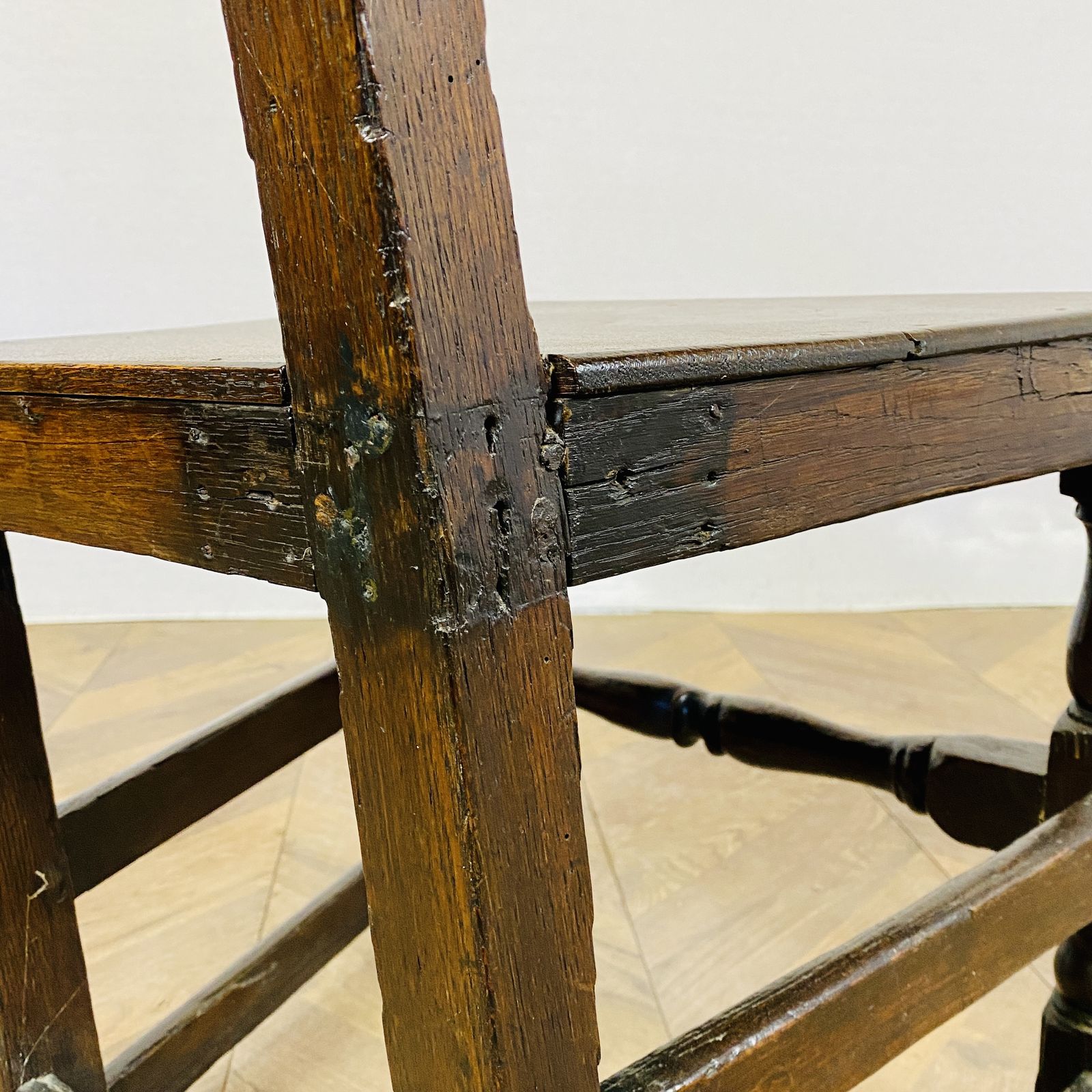 Antique English Oak 17th Century Hall Chair photo 495.0