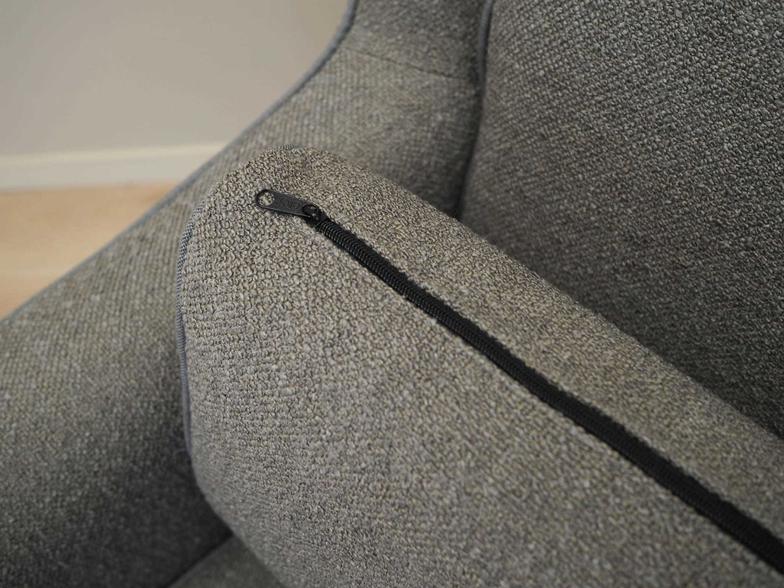photo vinterior Wingback Armchair, Danish Design, 1970s, Production: Denmark