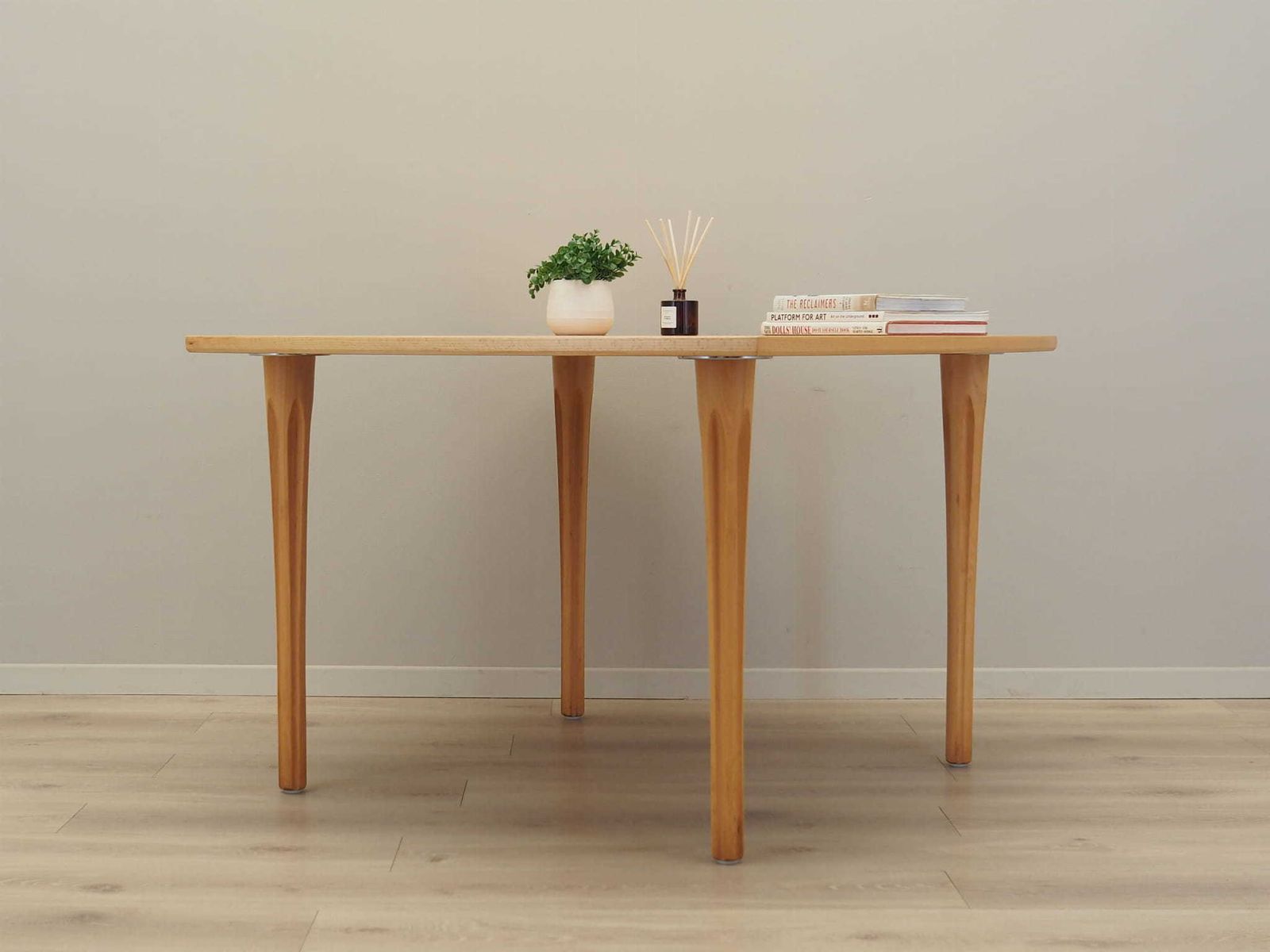 Beech Table, Danish Design, 1970s, Designer: Takshi Okamura & Erik Marquardsen, Production: Getama photo for sale
